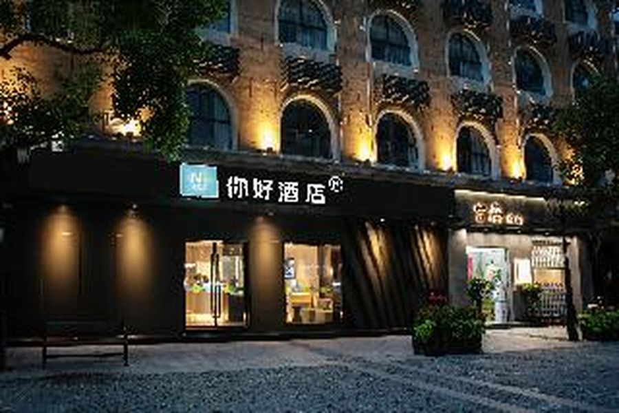 photo-1