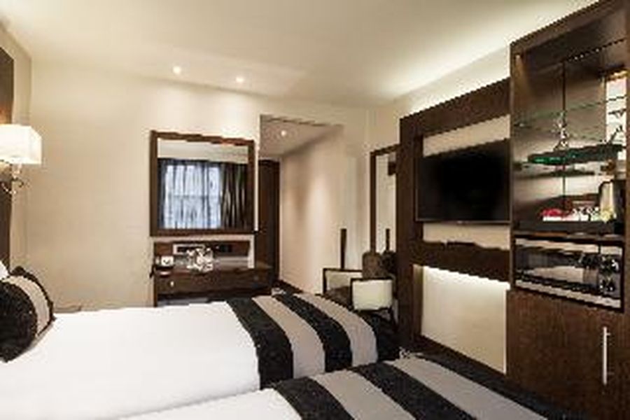 photo-1