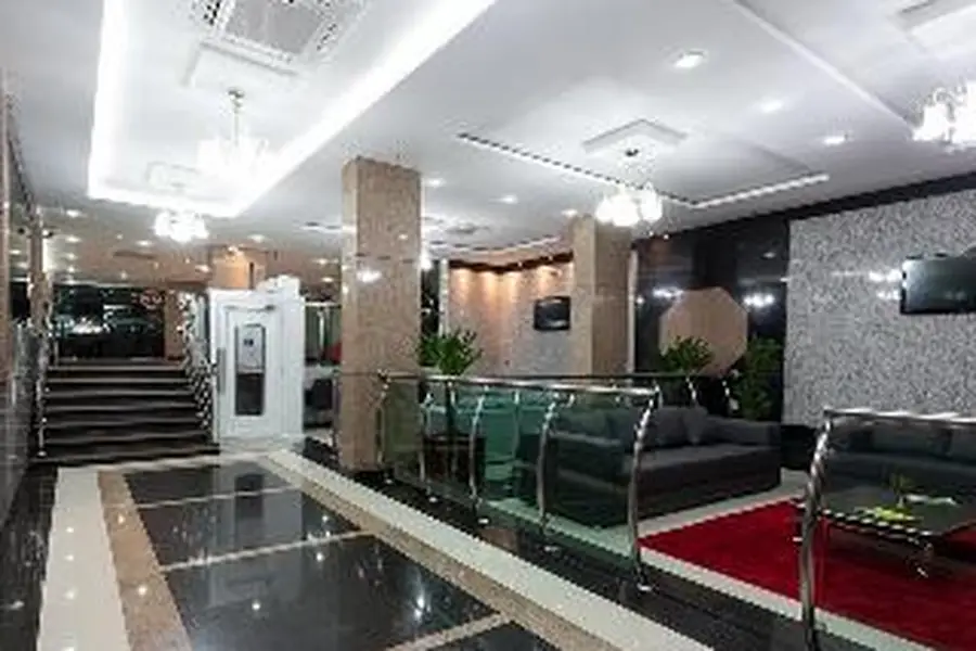 photo-0
