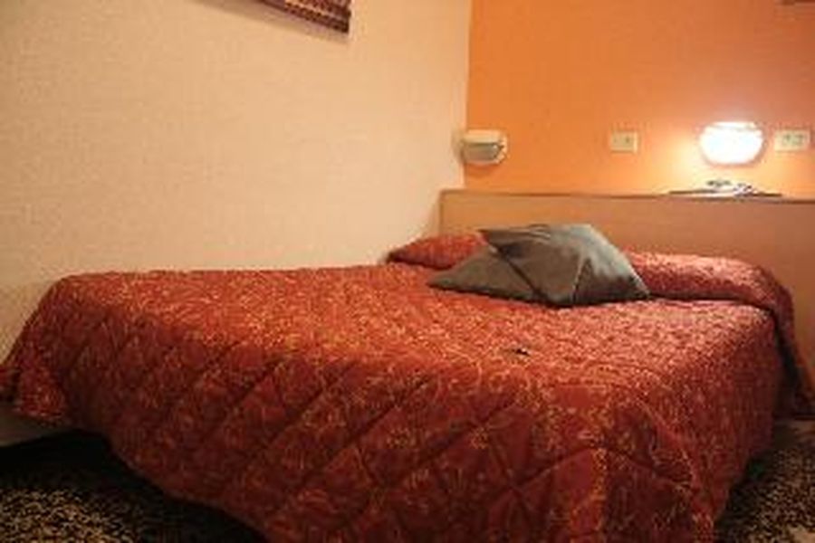 photo-1
