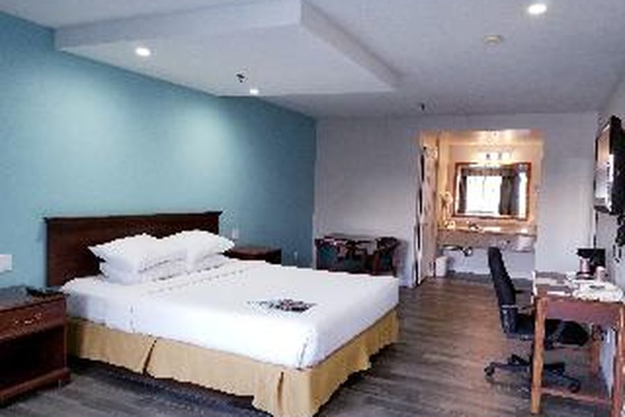 photo-0