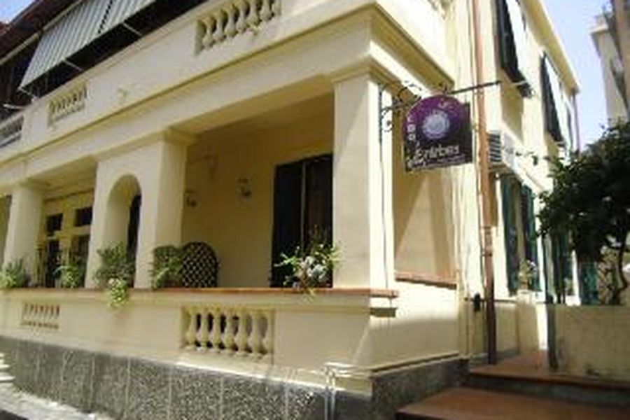 photo-0