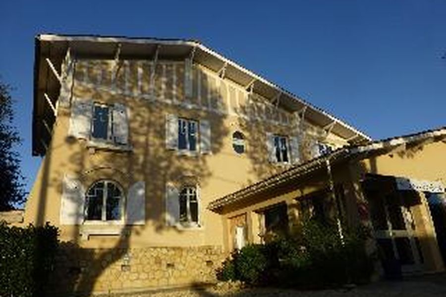 photo-1