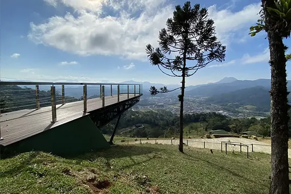 Mirante no Parque Malwee, Jaraguá do Sul (SC)