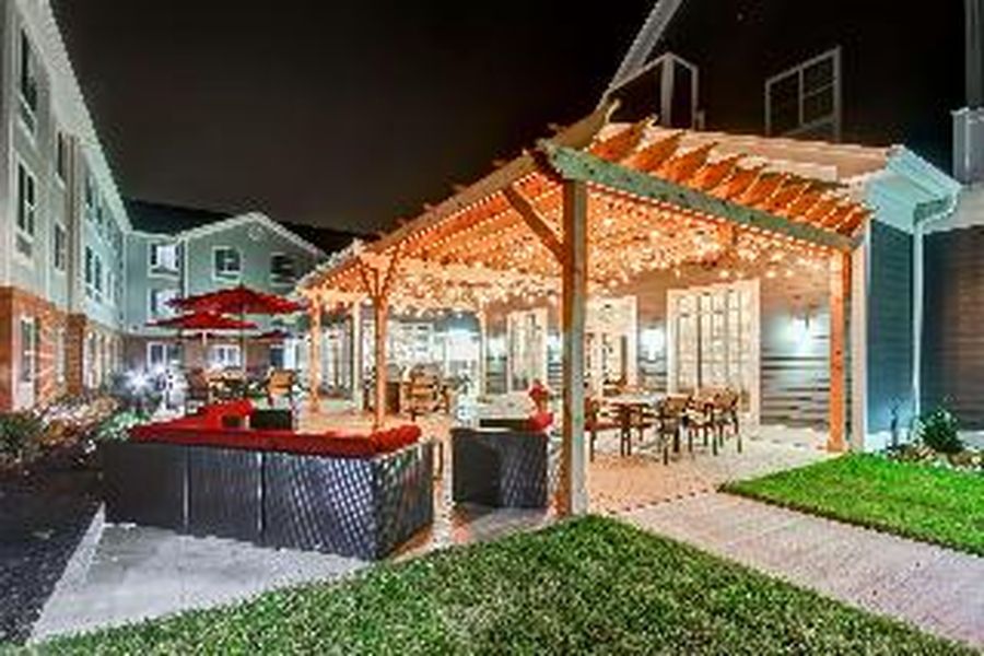 photo-1