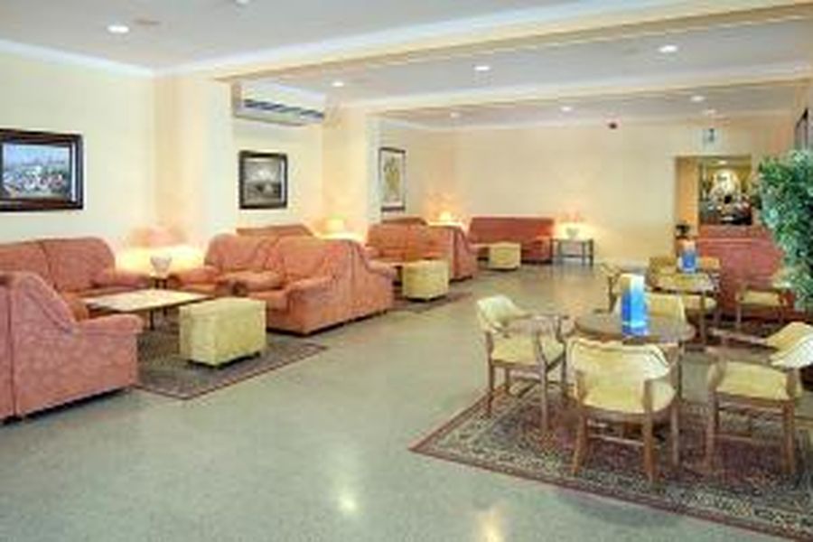 photo-1