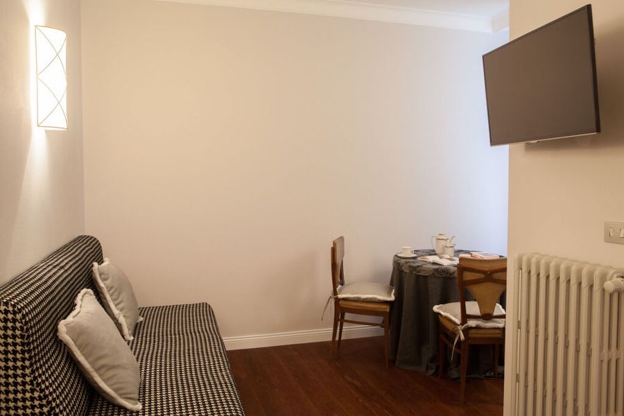 photo-1