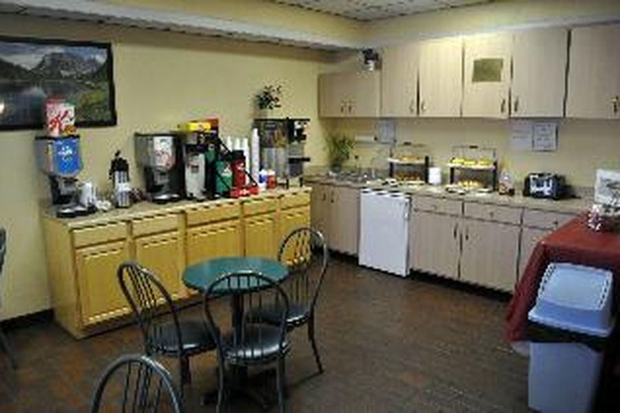 photo-0