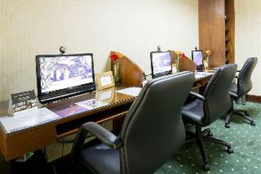 photo-0