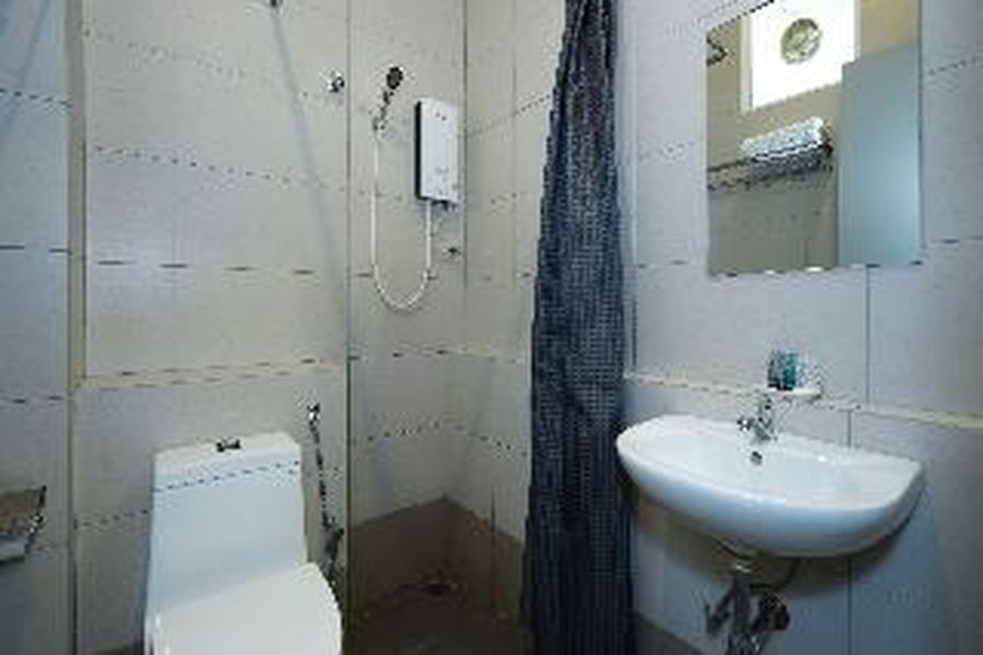 photo-0
