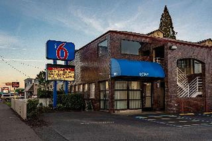 photo-1