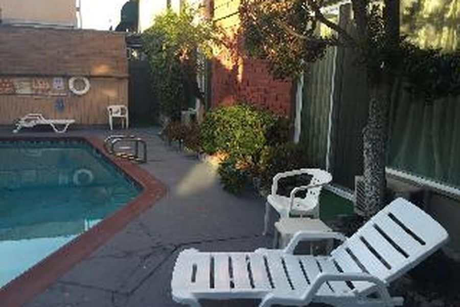 photo-1