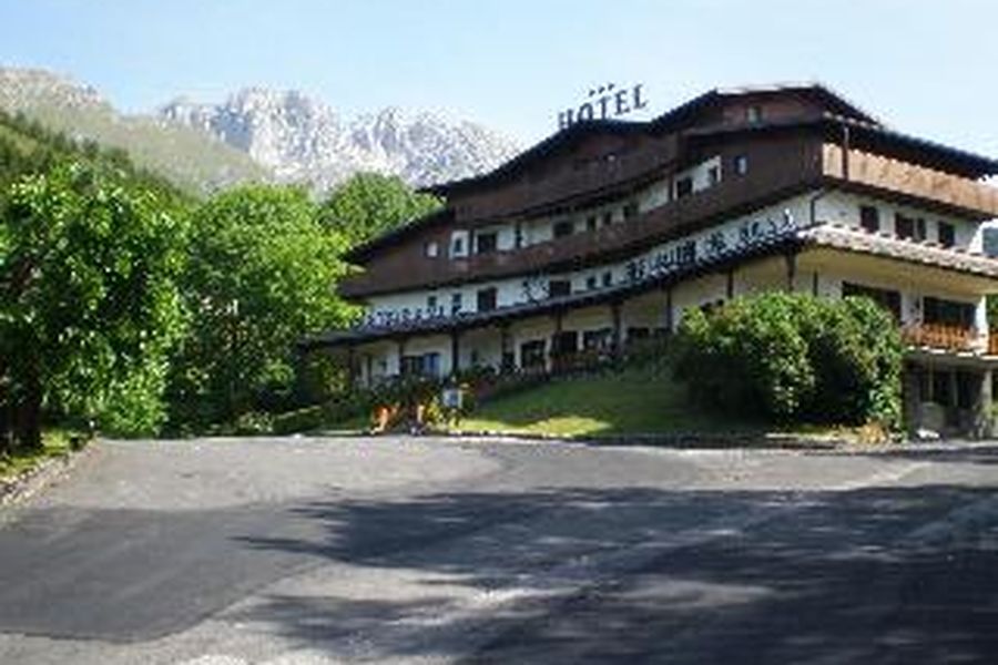 photo-1