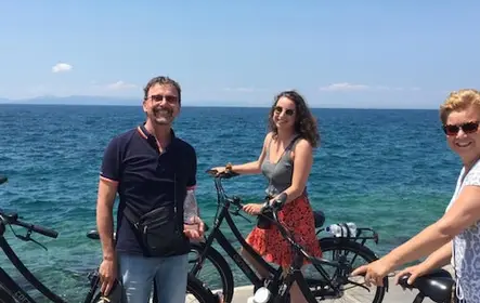 Tour en bicicleta por Atenas: Atenas junto al mar