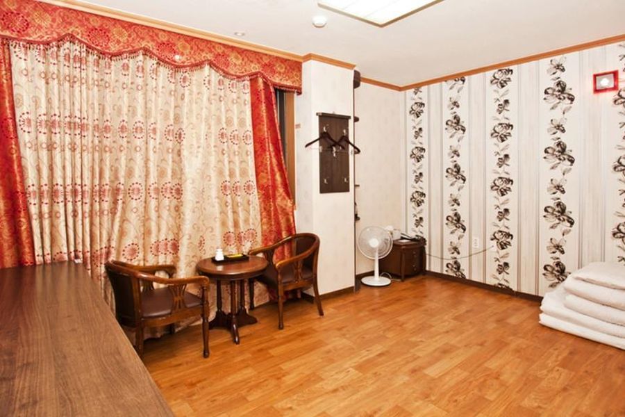 photo-1