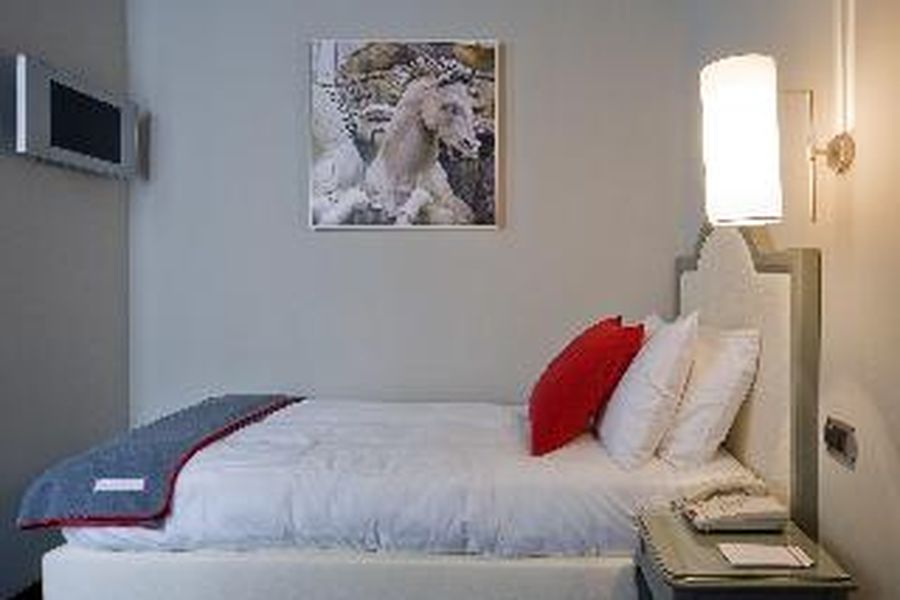 photo-0