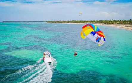 Parasailing in Bavaro-Punta Cana