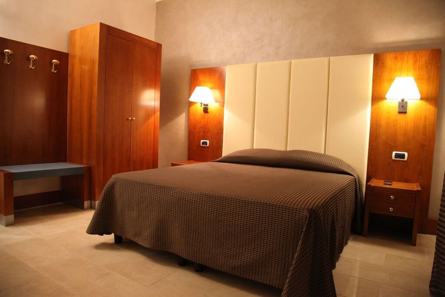 photo-1