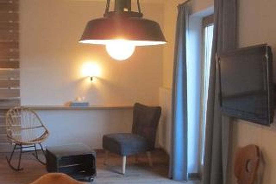 photo-1