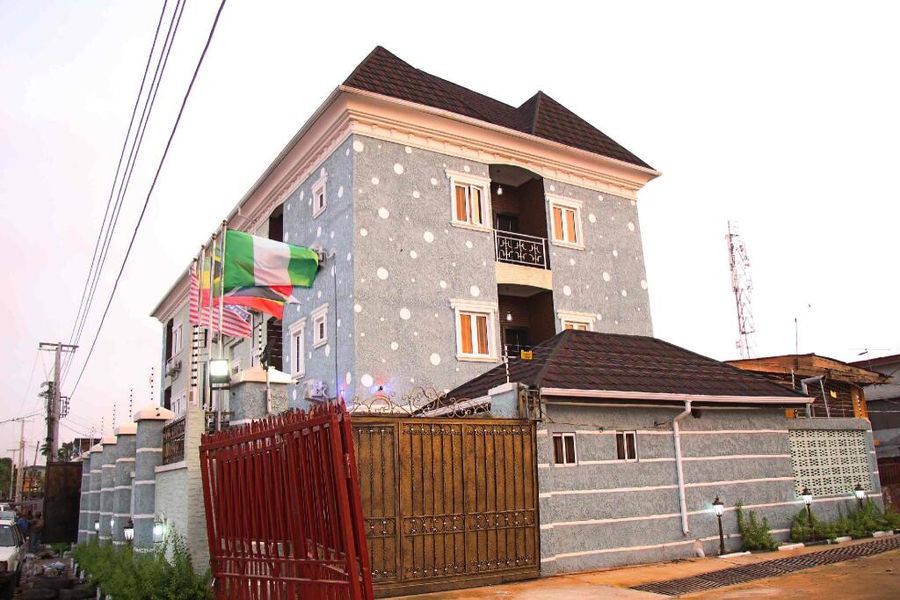 photo-0