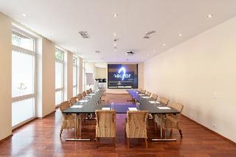 photo-1